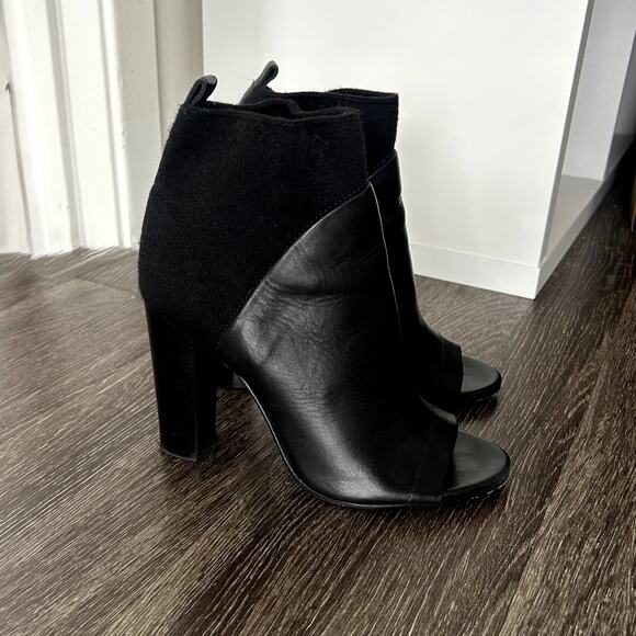 Vince Aren Black Leather Wool Open Toe Heeled Booties Size 8 Made in Italy EUC - Picture 10 of 14